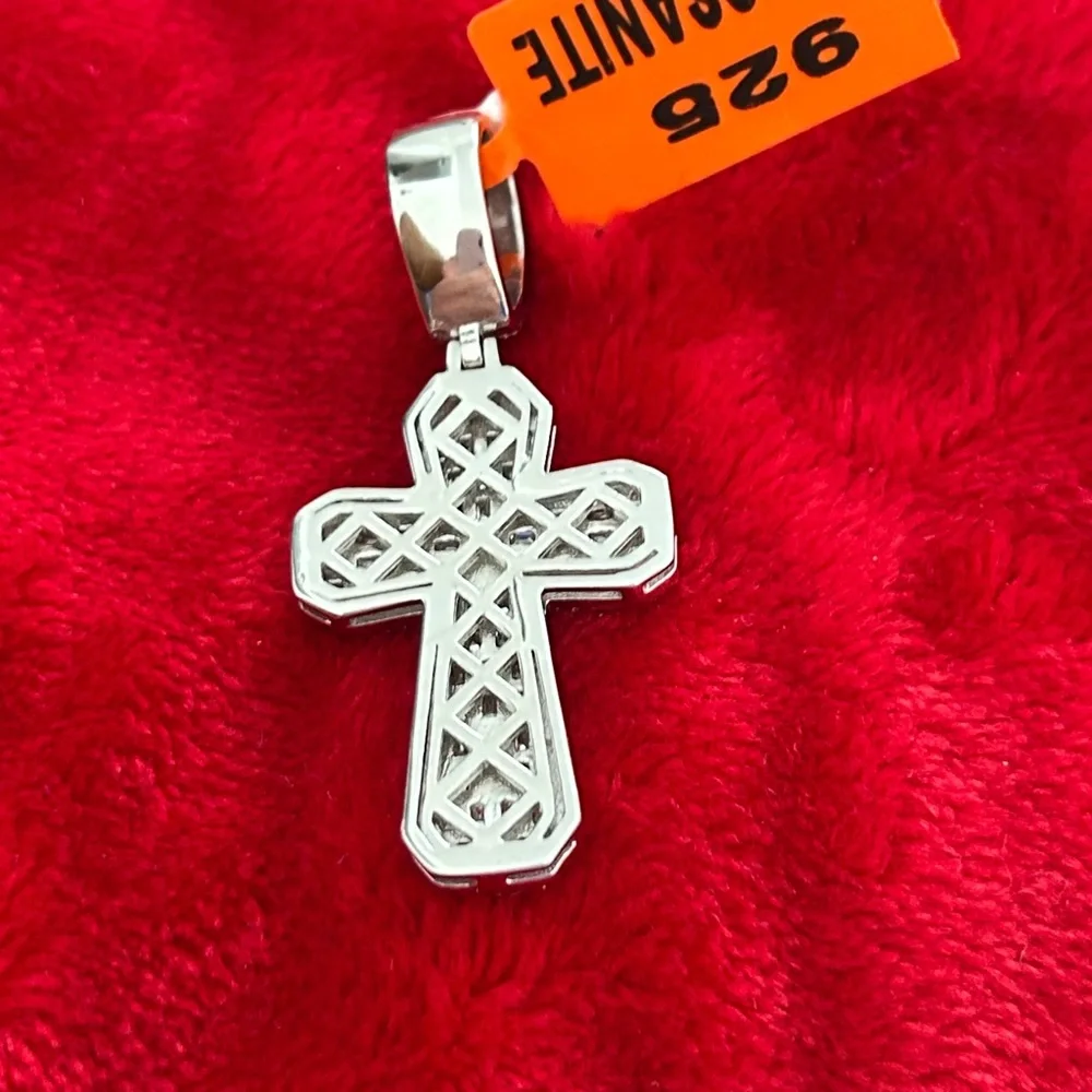 Luxury Moissanite Diamond Jesus Cross Pendant 5.0‎ CTW